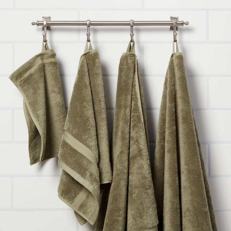 Antimicrobial Bath Towel Olive Green - Total Fresh