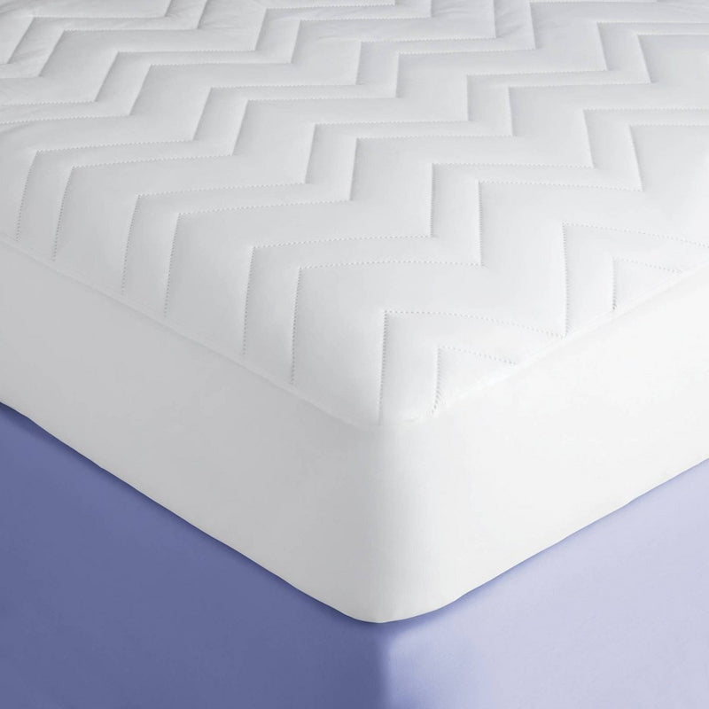 Queen Machine Washable Mattress Pad - Room Essentials