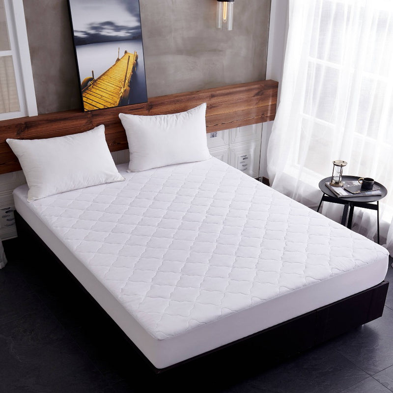 Queen Machine Washable Mattress Pad - Room Essentials