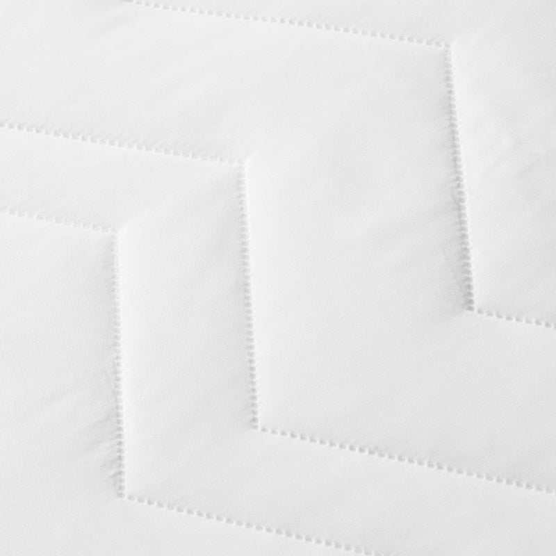 Queen Machine Washable Mattress Pad - Room Essentials