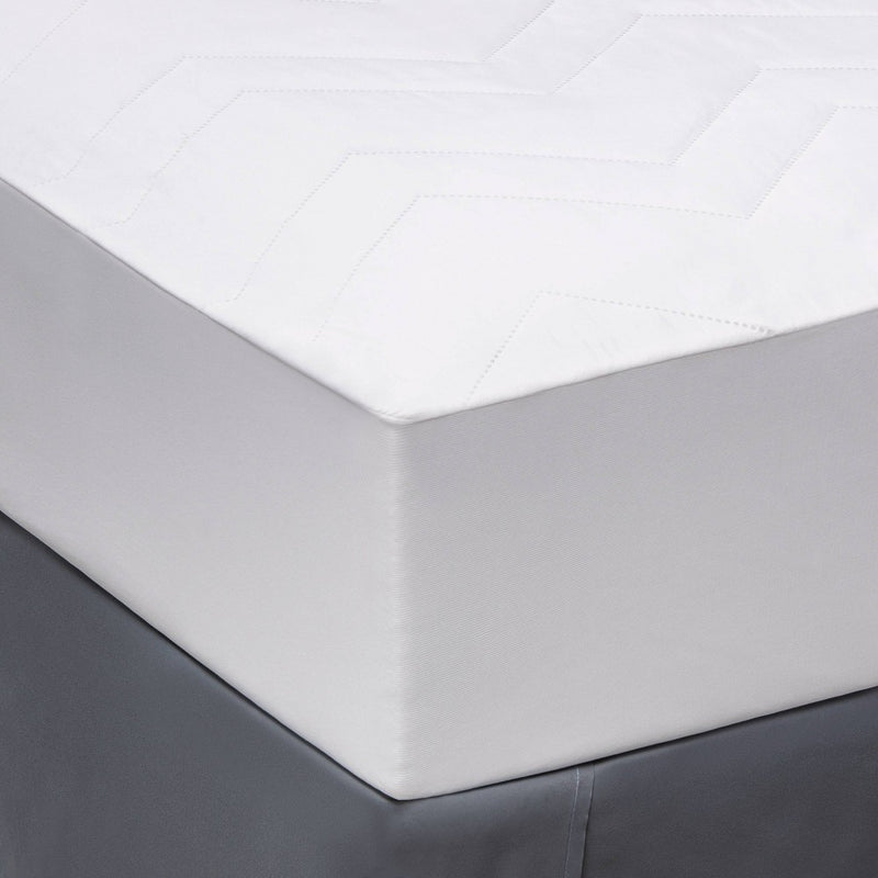 Twin/Twin XL Machine Washable Microfiber Mattress Pad - Room Essentials