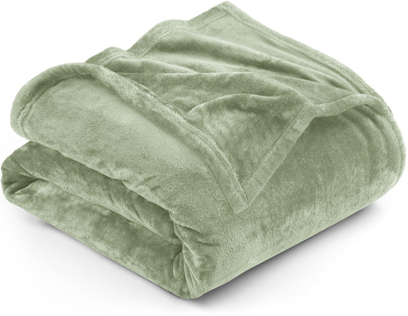 Utopia Bedding Fleece Blanket Queen Size Sage Green 300GSM Luxury Fuzzy Soft Anti-Static Microfiber Bed Blanket (90X90 Inch)