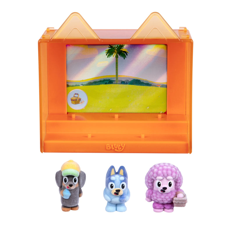 Bluey Mini Collectible Episode Pack Camping Mini Figure