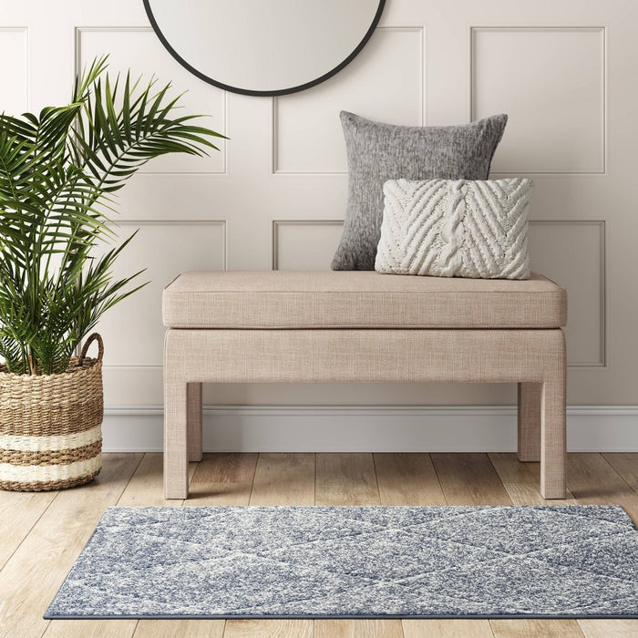 2'6"x4' Criss Cross Easy Care Rug Gray/Ivory - Threshold