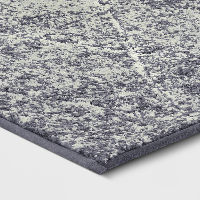 2'6"x4' Criss Cross Easy Care Rug Gray/Ivory - Threshold