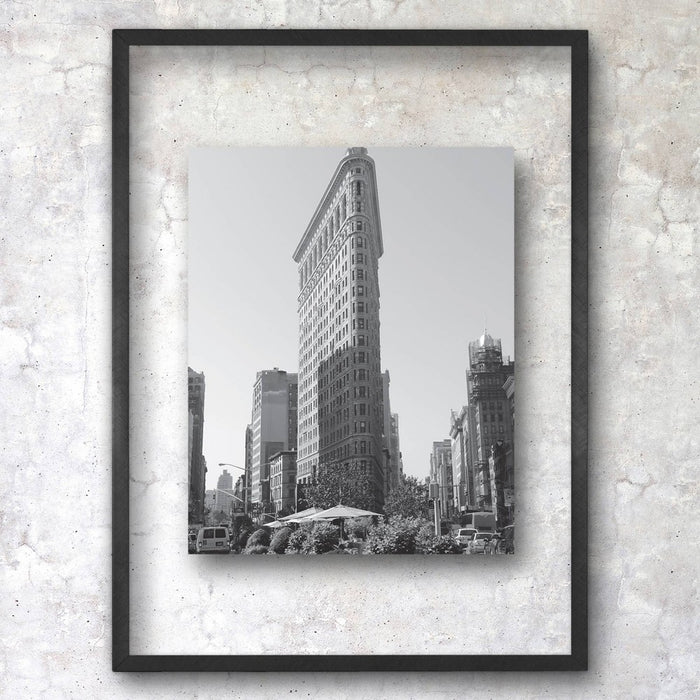 11" x 15" Float Thin Metal Gallery Frame Black - Project 62
