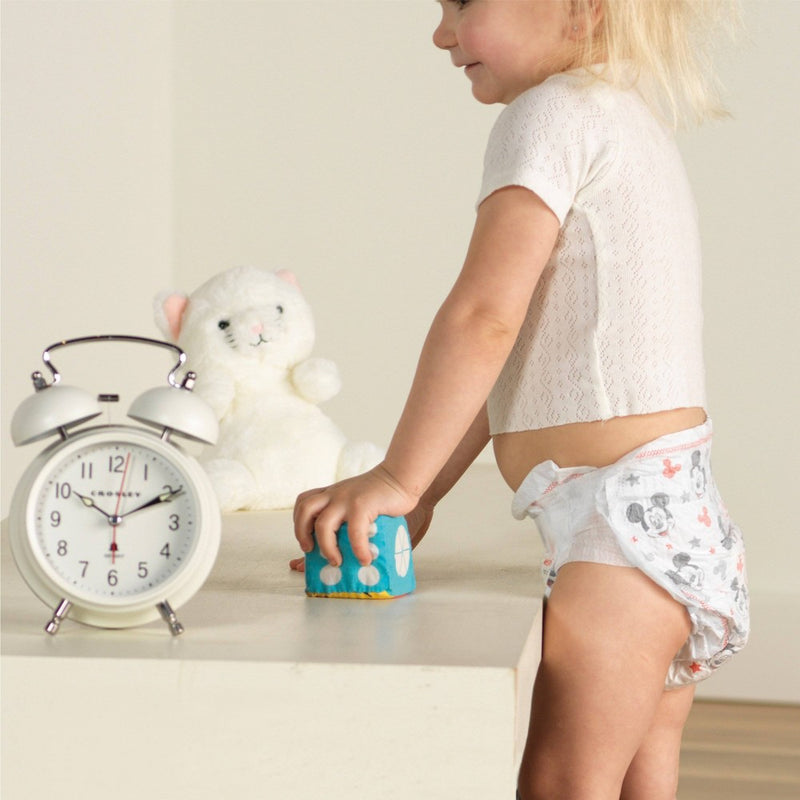 Huggies Snug & Dry Baby Disposable Diapers Super Pack - Size 2 - 112ct