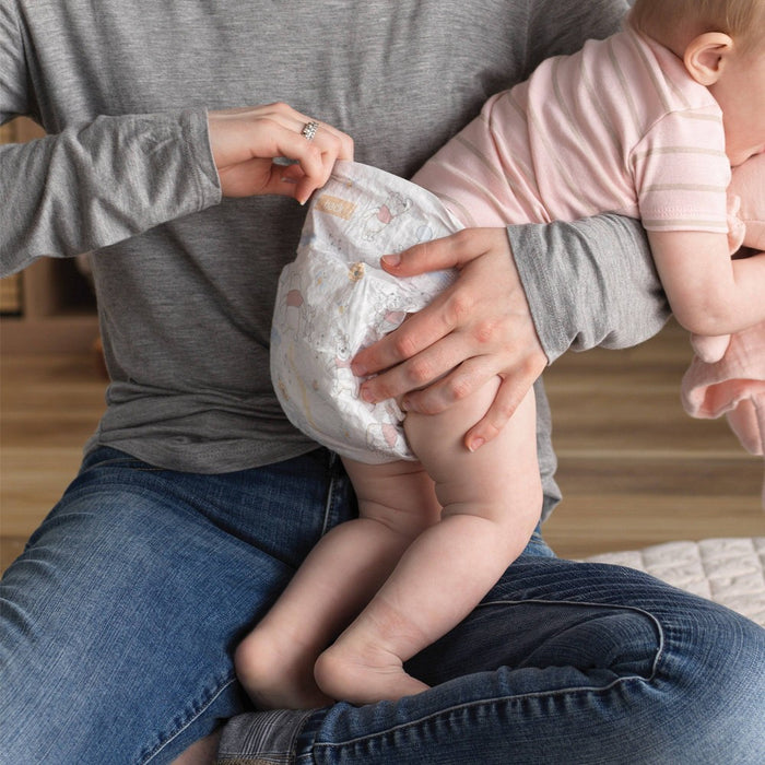 Huggies Little Snugglers Diapers Jumbo Pack - Size 1 (32ct)