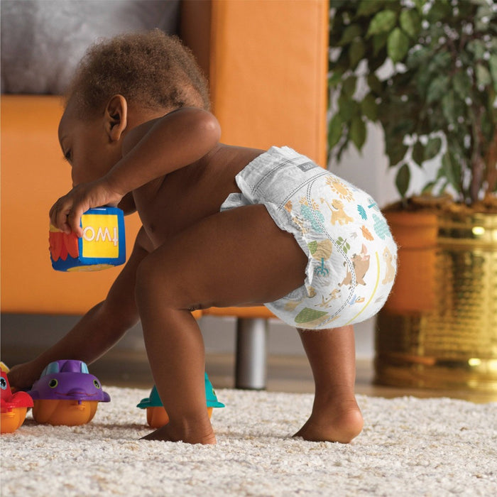 Huggies Little Movers Baby Disposable Diapers - Size 4 - 140ct
