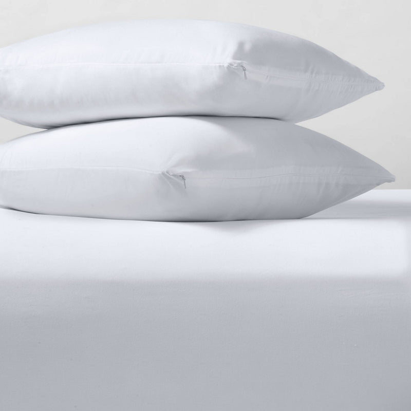 2 Pack Pillow Protector - White (Standard) - Room Essentials