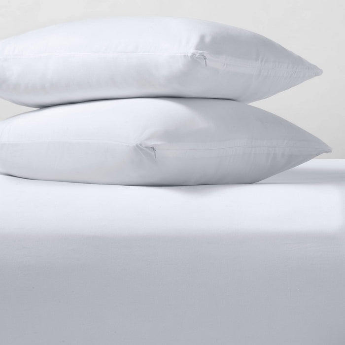 2 Pack Pillow Protector - White (Standard) - Room Essentials