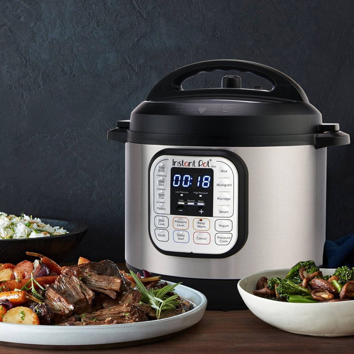Instant Pot 8qt Duo Pressure Cooker (LOCAL PICKUP ONLY)