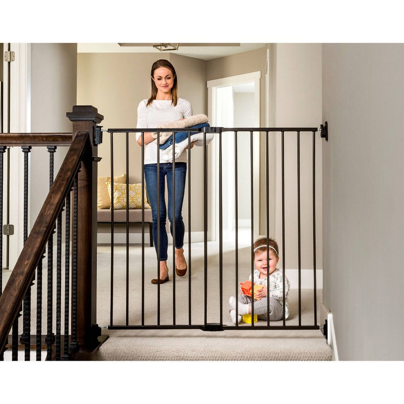 Regalo Extra Tall Top of Stair Gate (LOCAL PICKUP ONLY)