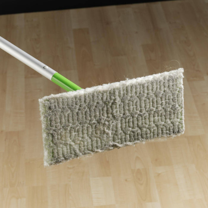 Swiffer Sweeper Dry Sweeping Cloth Refills with Gain scent - 32ct