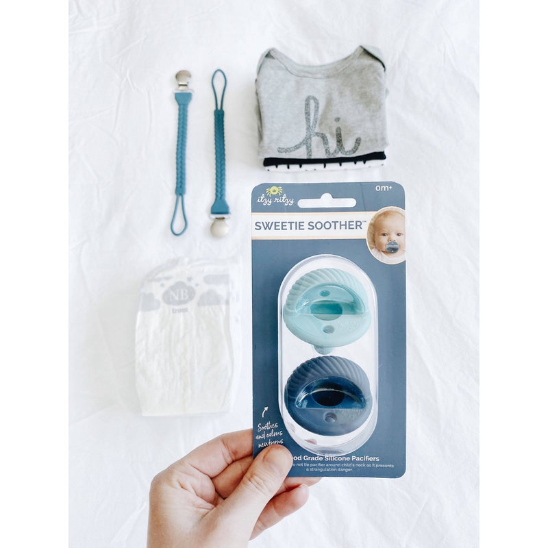 Itzy Ritzy 2pk Sweetie Silicone - Soother Pacifier - Blue Arrows