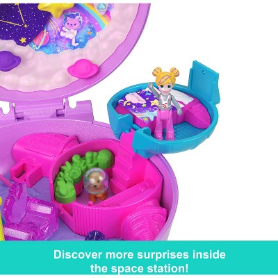 Polly Pocket Planet Polly Compact Playset with 1 Micro Doll and Pet Puppy
