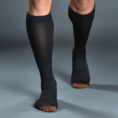 Tommie Copper Sport Compression Knee High Socks 2pk - L/XL: Leg Support, Microfiber