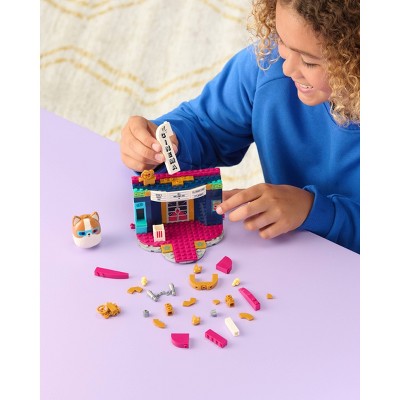 Squishmallows 2" Character & Set Assortment Small Building Set -Reginald At The Movies