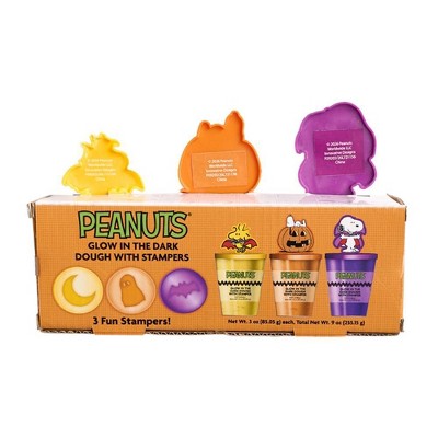 Innovative Designs 3pk Glow in the Dark Dough with Stamper Peanuts