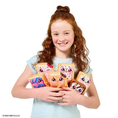 Cookeez Makery Pop-Tarts Toasty Treatz Surprise Plush