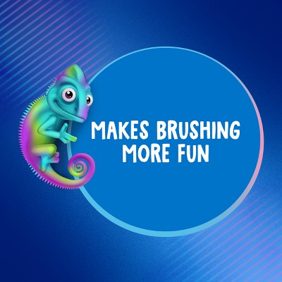 Oral-B Kids' Manual Toothbrush with Extra Soft Color Changing Bristles - 2ct