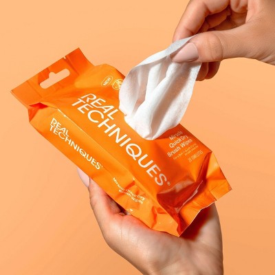 Real Techniques Miracle Quick Dry Brush Wipes - 20ct