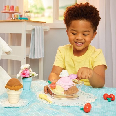 Little Tikes Creative Chefs Ice Cream Kit: Pretend Play Food & Toy Kitchens with 17 Pieces for Creativity