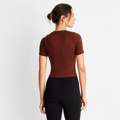 Women's Slim Fit Seamless T-Shirt - A New Day Brown SIZE XL
