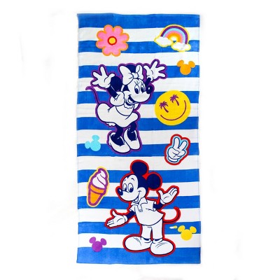 Mickey Mouse & Friends Minnie Mouse Beach Towel