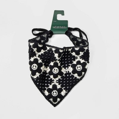 Smiley Face Crochet Headscarf - Wild Fable Black/White