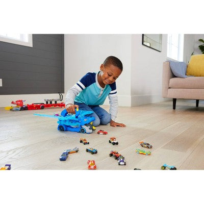 Hot Wheels City Ultimate Dragon Hauler Toy Vehicle Playset - 4pk