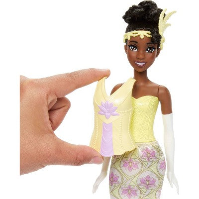 Disney Princess 2 in 1 Stories Tiana 11.5 " Fashion Doll Set and Fashion Accessories