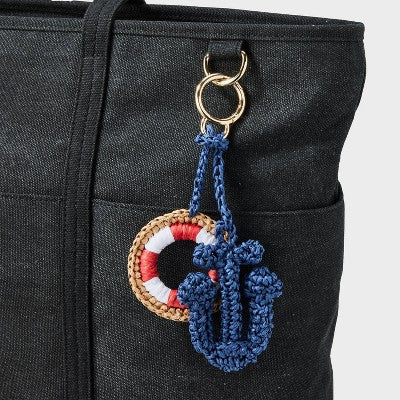Straw Coastal Bag Charm - Universal Thread