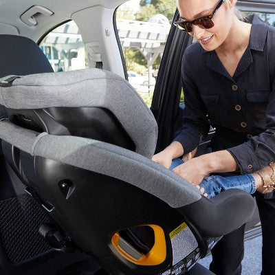 Baby Jogger City Turn Rotating Convertible Car Seat- Onyx Black (LOCAL PICKUP ONLY)