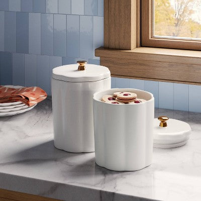 Medium Ribbed Food Storage Canister - Threshold