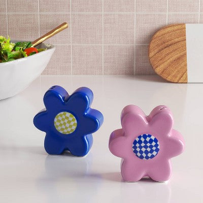 Novelty Salt and Pepper Shaker Set Purple Flower - Room Essentials