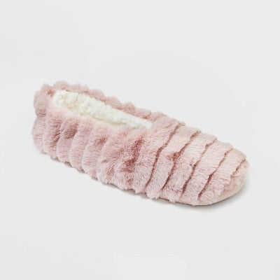 Women's Ribbed Faux Fur Cozy Pull-On Slipper Socks with Grippers - Pink S/M