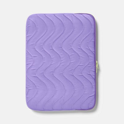 15" Laptop Sleeves - heyday Purple: Recycled Polyester Wave Pattern