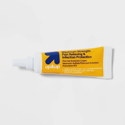 First Aid Antibiotic Pain Relieving Cream - 0.5oz - up&up