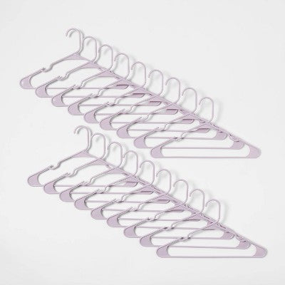 18pk Plastic Hangers Lavender - Brightroom