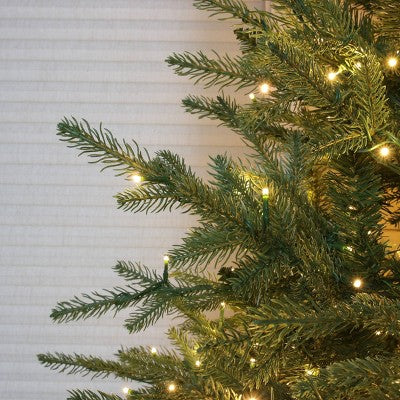 Philips 4.5' Balsam Fir Pre-Lit Artificial Christmas Tree Bicolor Slow Twinkle (LOCAL PICKUP ONLY)