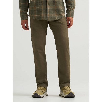 Wrangler Men's ATG Mountain Utility Straight Fit Pant Olive 40x30