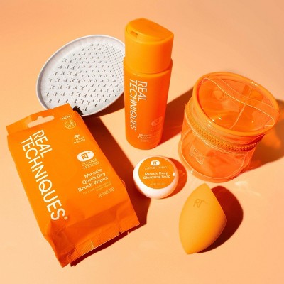 Real Techniques Miracle Quick Dry Brush Wipes - 20ct
