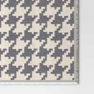 50''x60'' Oversized Chenille Woven Houndstooth Throw Blanket Gray/Neutral - Threshold (LOCAL PICKUP ONLY)