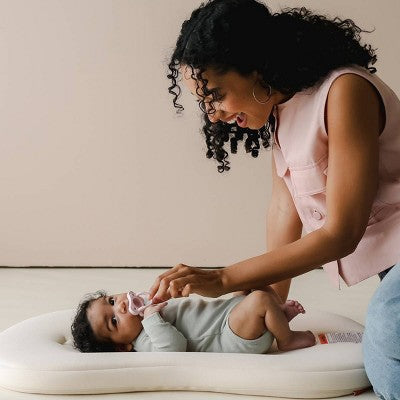 Snuggle Me Organic Curve Infant Lounger - Natural (LOCAL PICKUP ONLY)