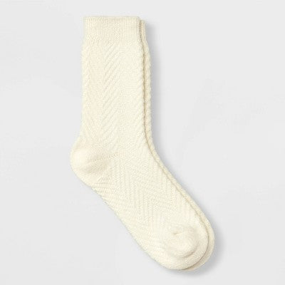 Women's Chevron Textured Supersoft Crew Boot Socks 4-10