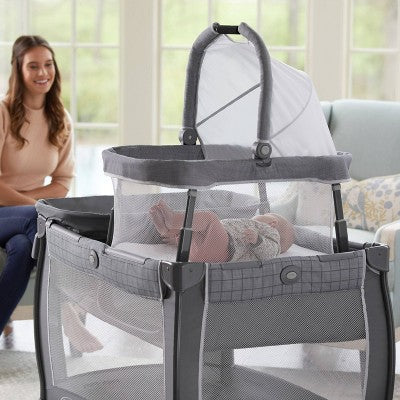 Graco Pack 'n Play Day2Dream Travel Bassinet Playard - Lo (LOCAL PICKUP ONLY)