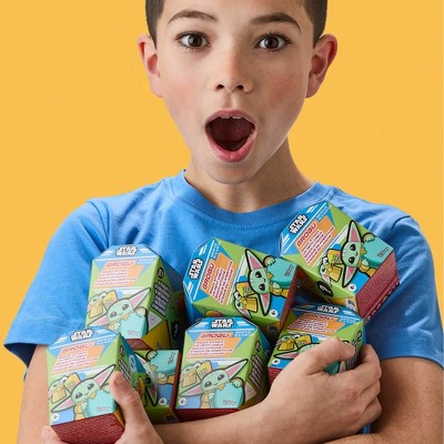 Star Wars Grogu Snack Attack 1.5" Mystery Figure, Series 1