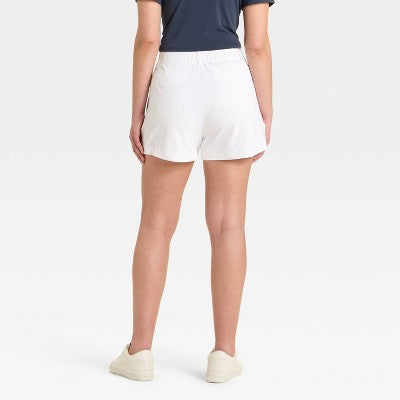 Women's 4" Woven High Rise Golf Shorts - All In Motion White L