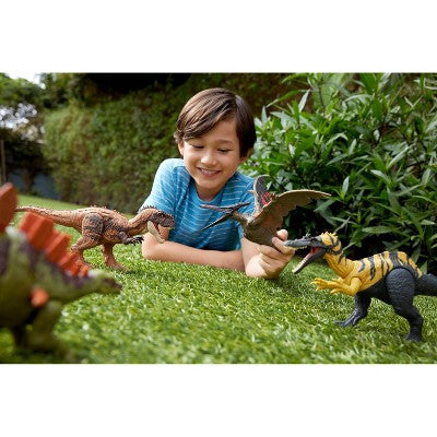 Jurassic World Chaos Theory: Wild Roar Kentrosaurus Figure